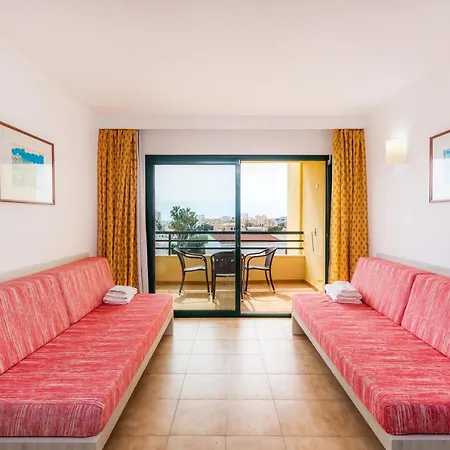 بيت للعطل Apto Con Terraza 204 *